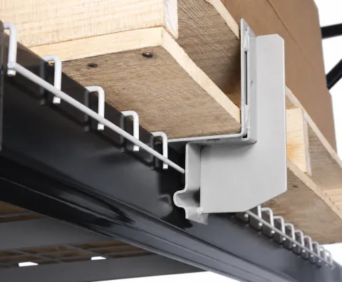 Rendering of the heavy-duty single-sided Flue Guard® on a pallet rack beam
