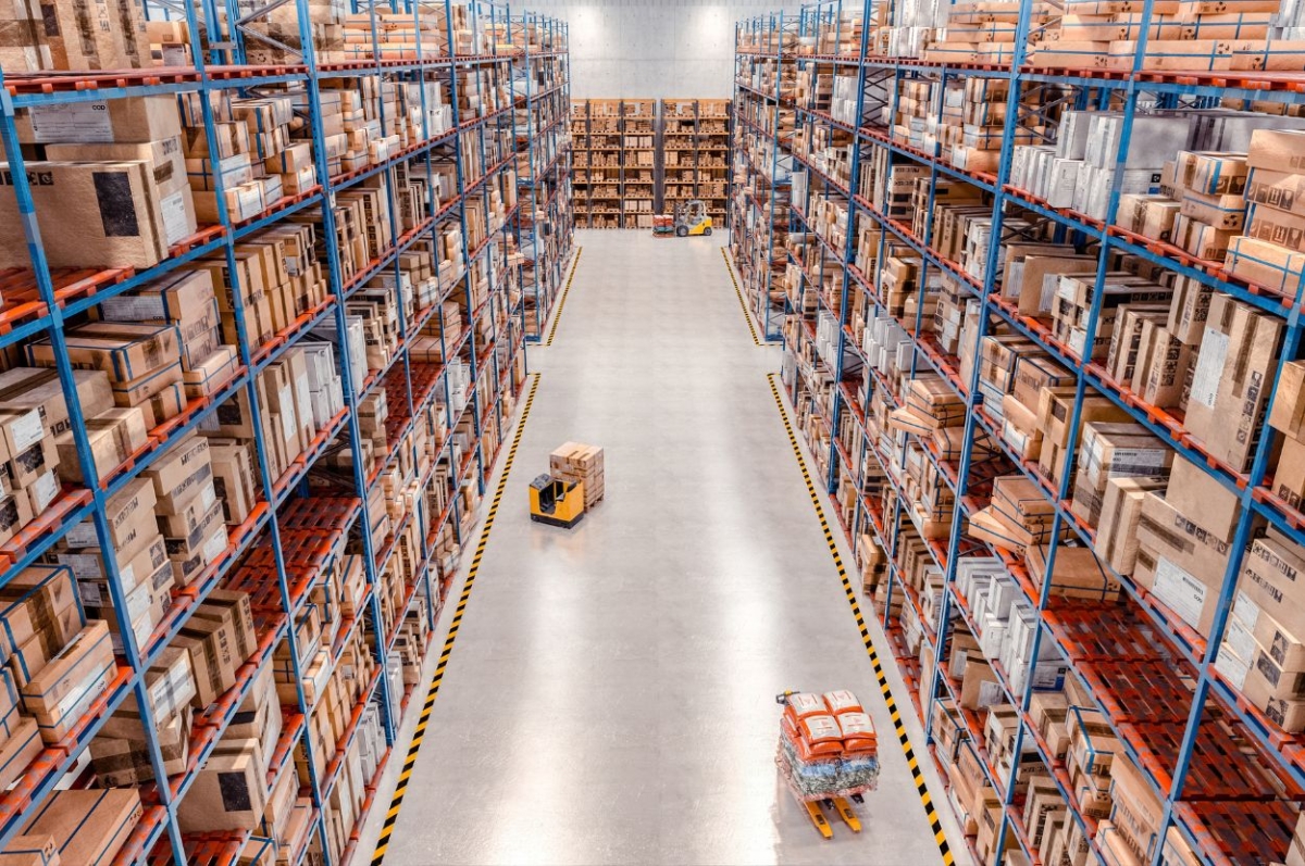 How To Run A Warehouse Efficiently | Safe Decking Solutions